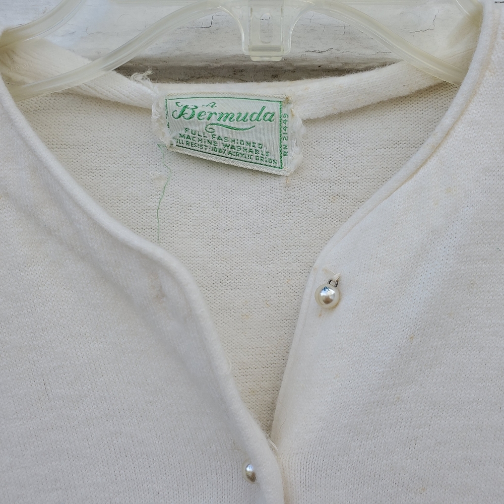 VTG Cardigan - Picture 4 of 7